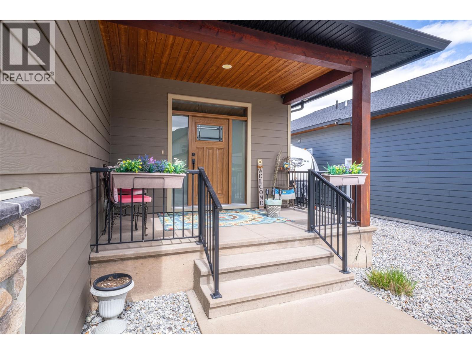 #27 2444 York Avenue - 3