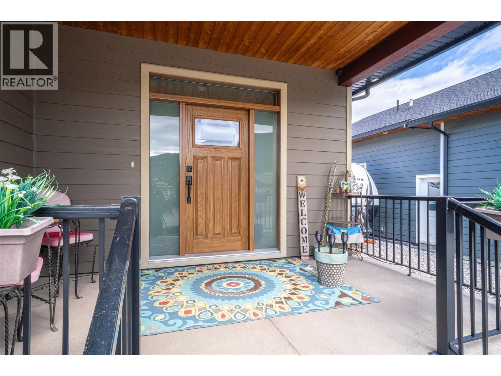 #27 2444 York Avenue - 4
