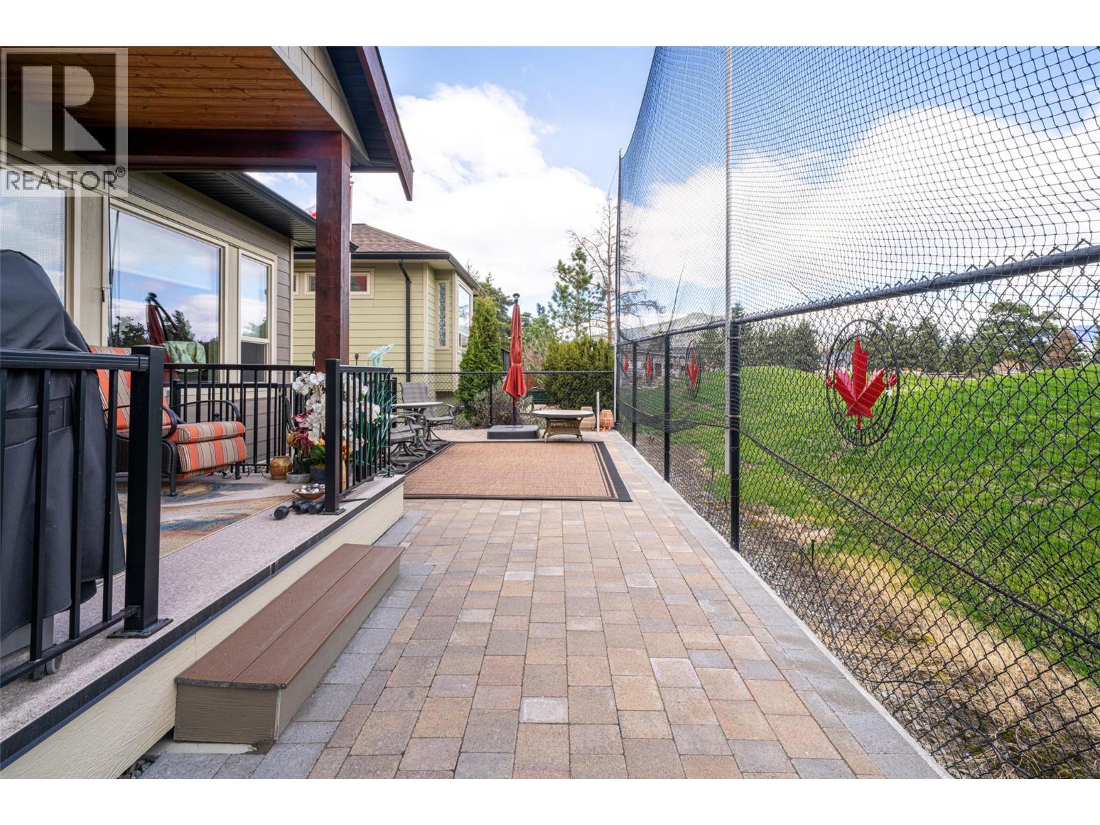 #27 2444 YORK AVENUE - 78