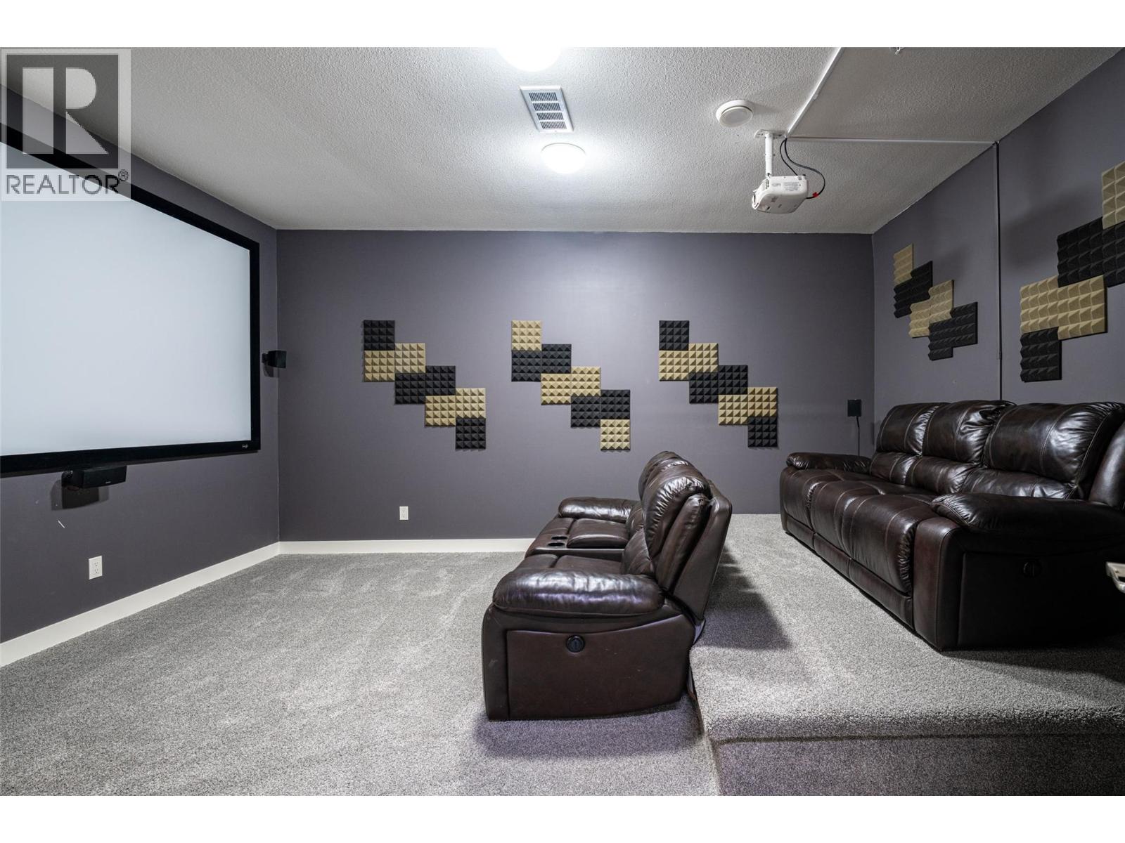 #27 2444 YORK AVENUE - 52