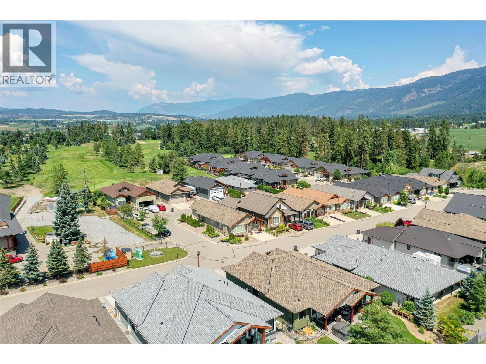 #27 2444 YORK AVENUE - 70