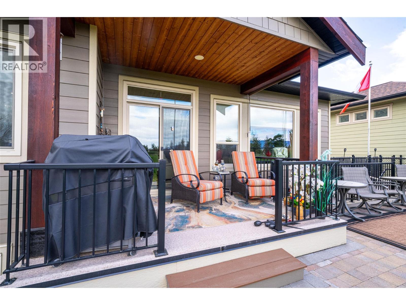 #27 2444 York Avenue - 73