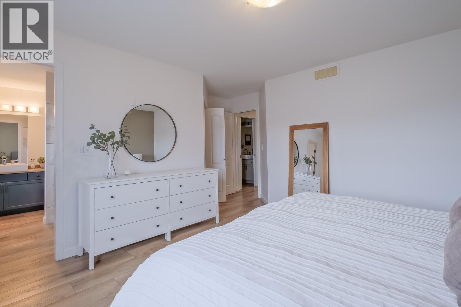  1509 Feedham Avenue, Kelowna