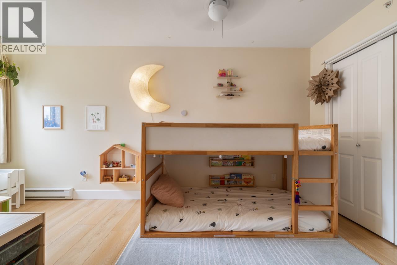 210 4458 ALBERT STREET, Burnaby