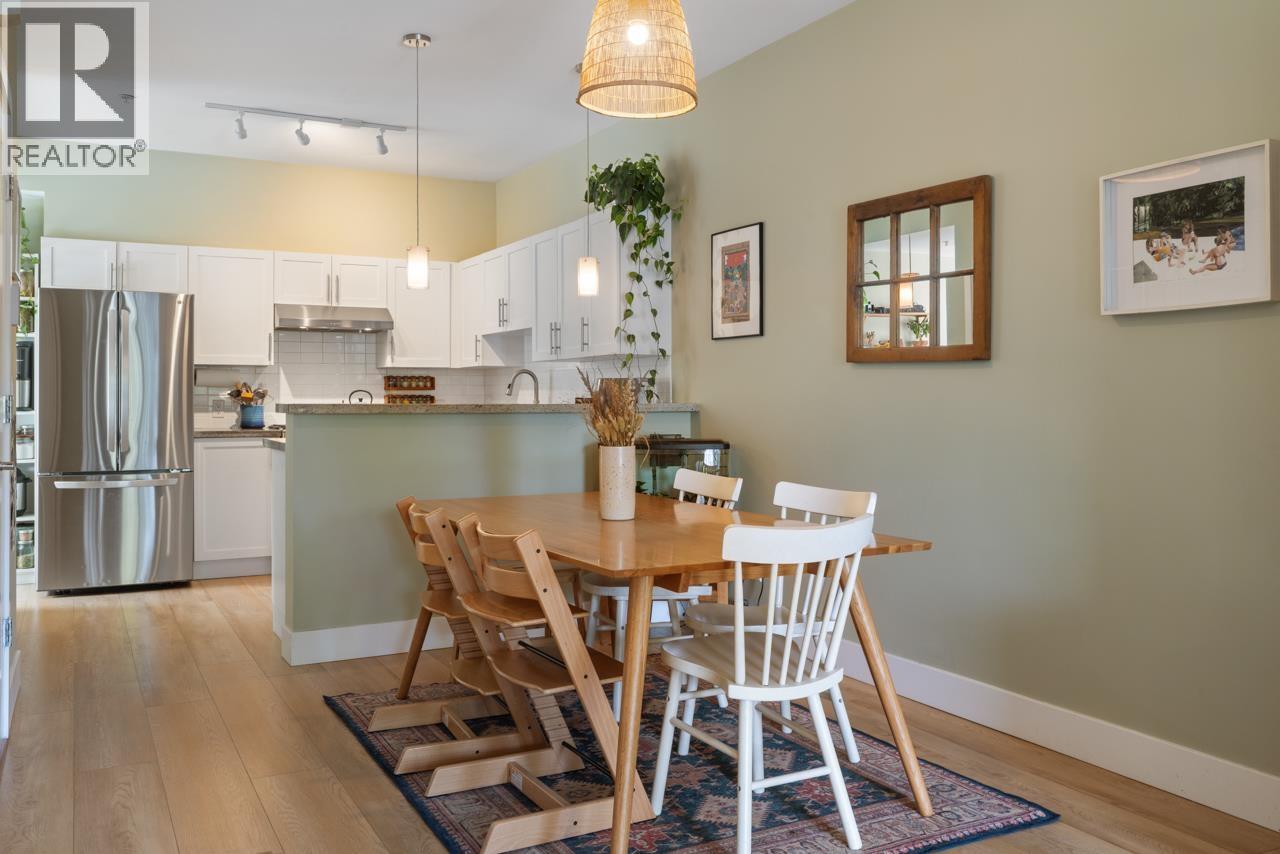 210 4458 ALBERT STREET, Burnaby