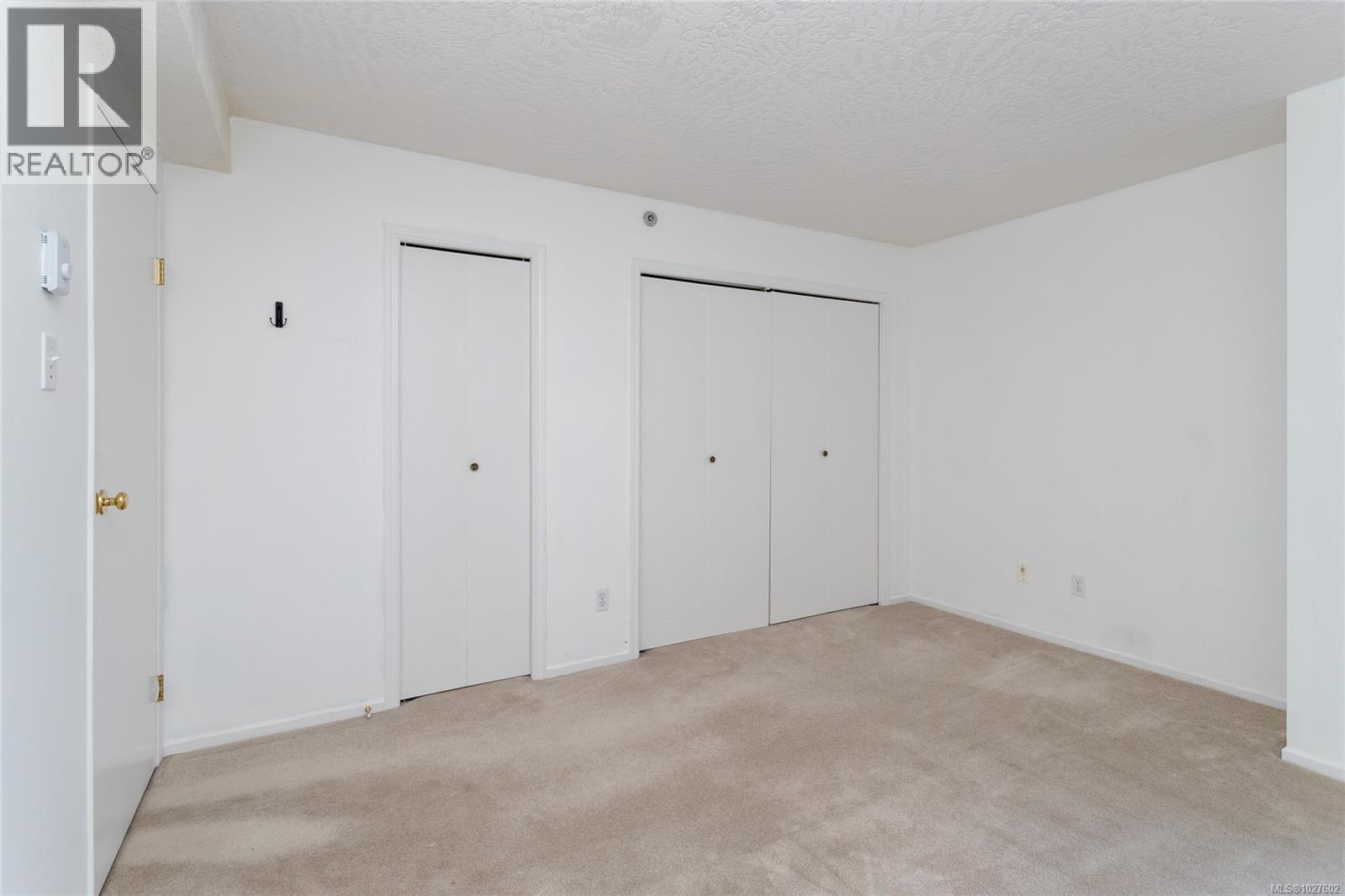 #308 545 MANCHESTER RD - 19