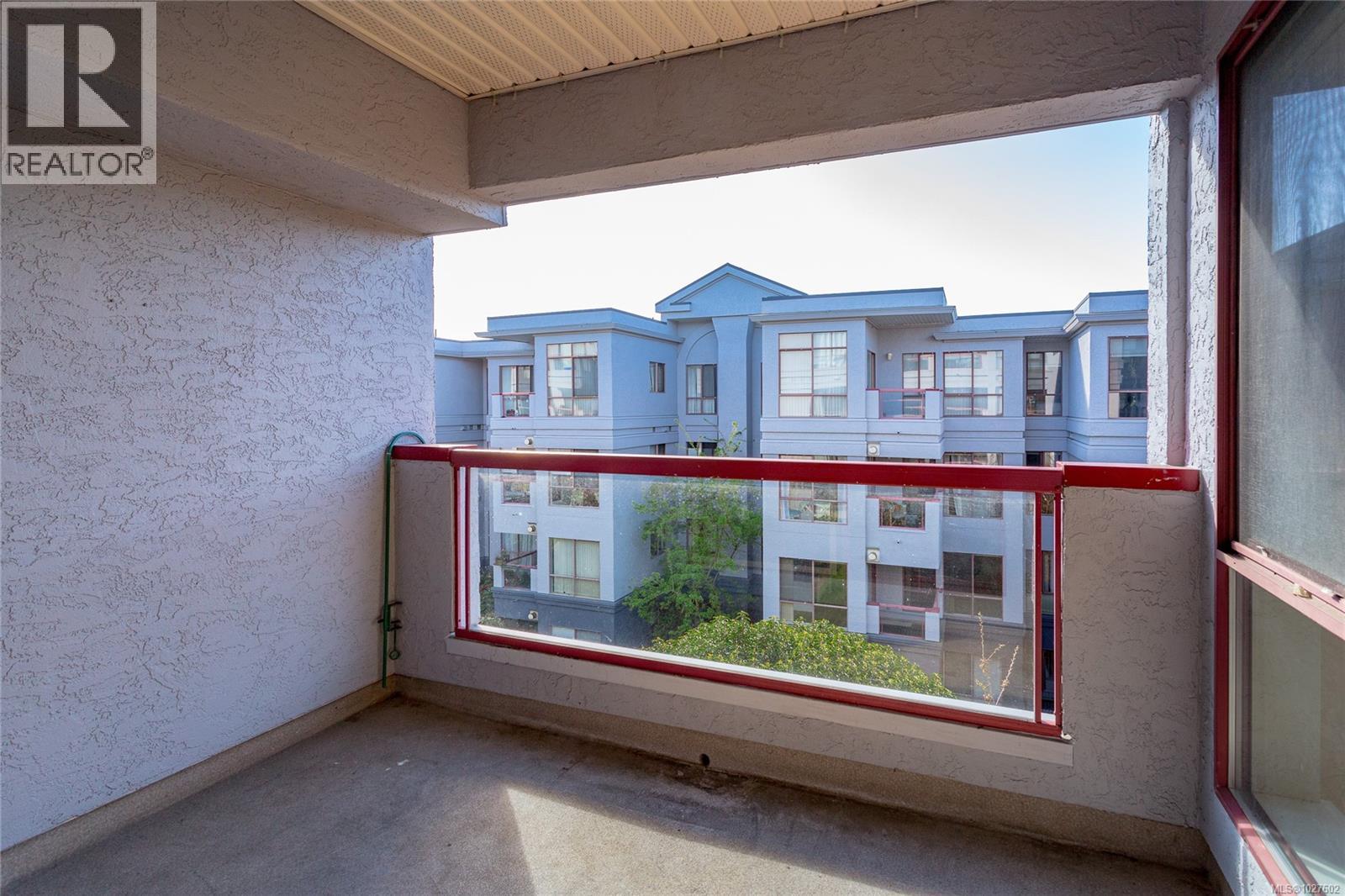 #308 545 MANCHESTER RD - 24