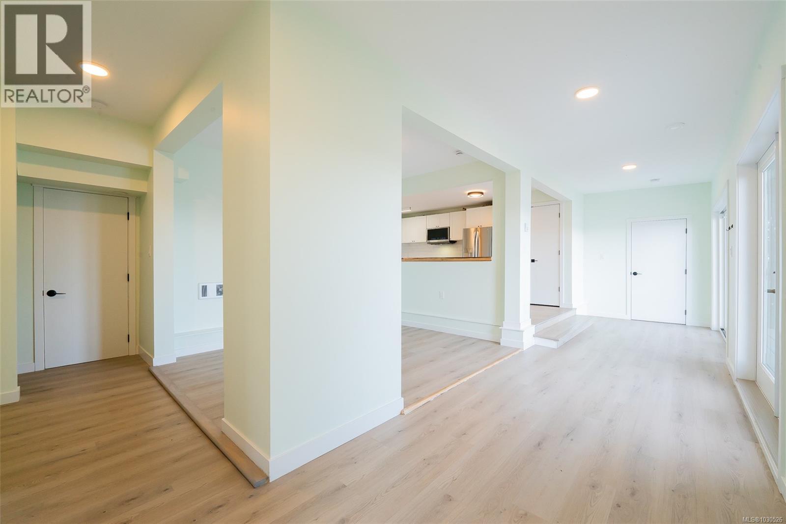 4978 FILLINGER CRES - 47