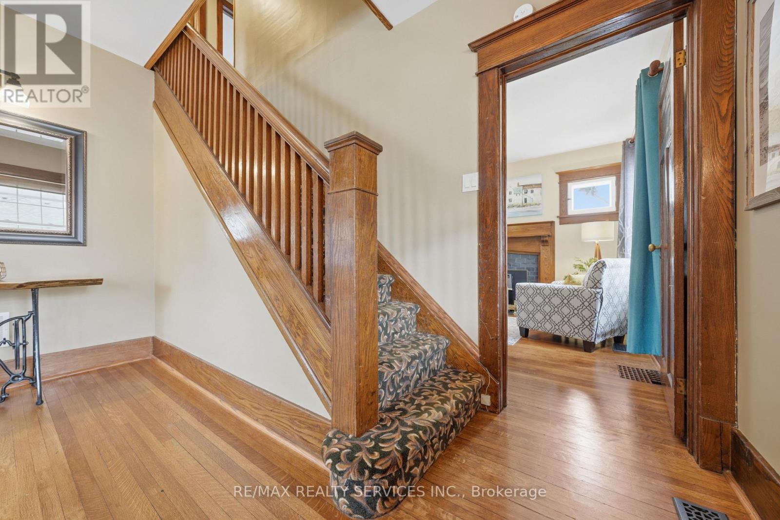 2 MAPLE STREET - 26
