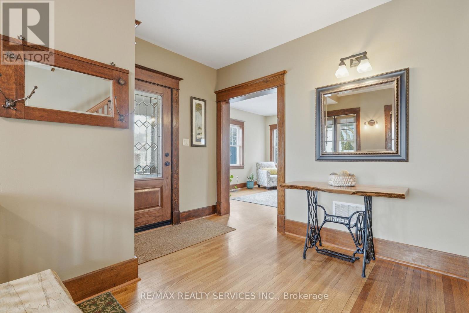 2 MAPLE STREET - 8