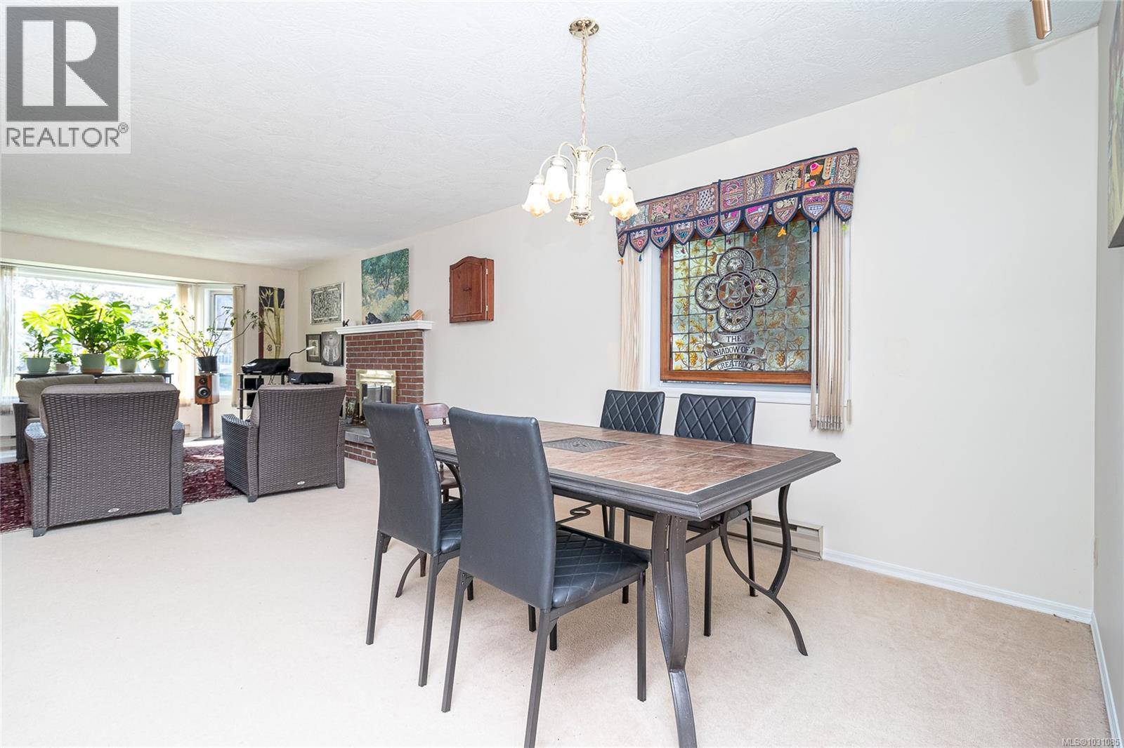 994 Meadowview Pl - 7