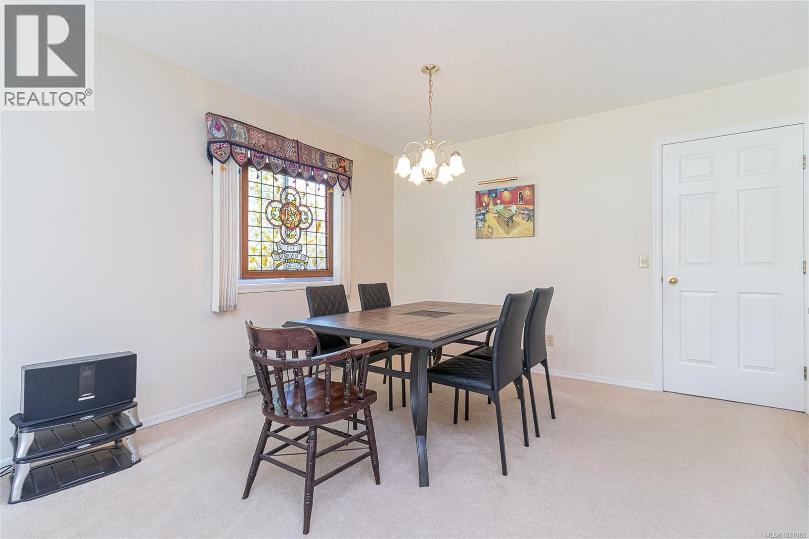994 Meadowview Pl - 6