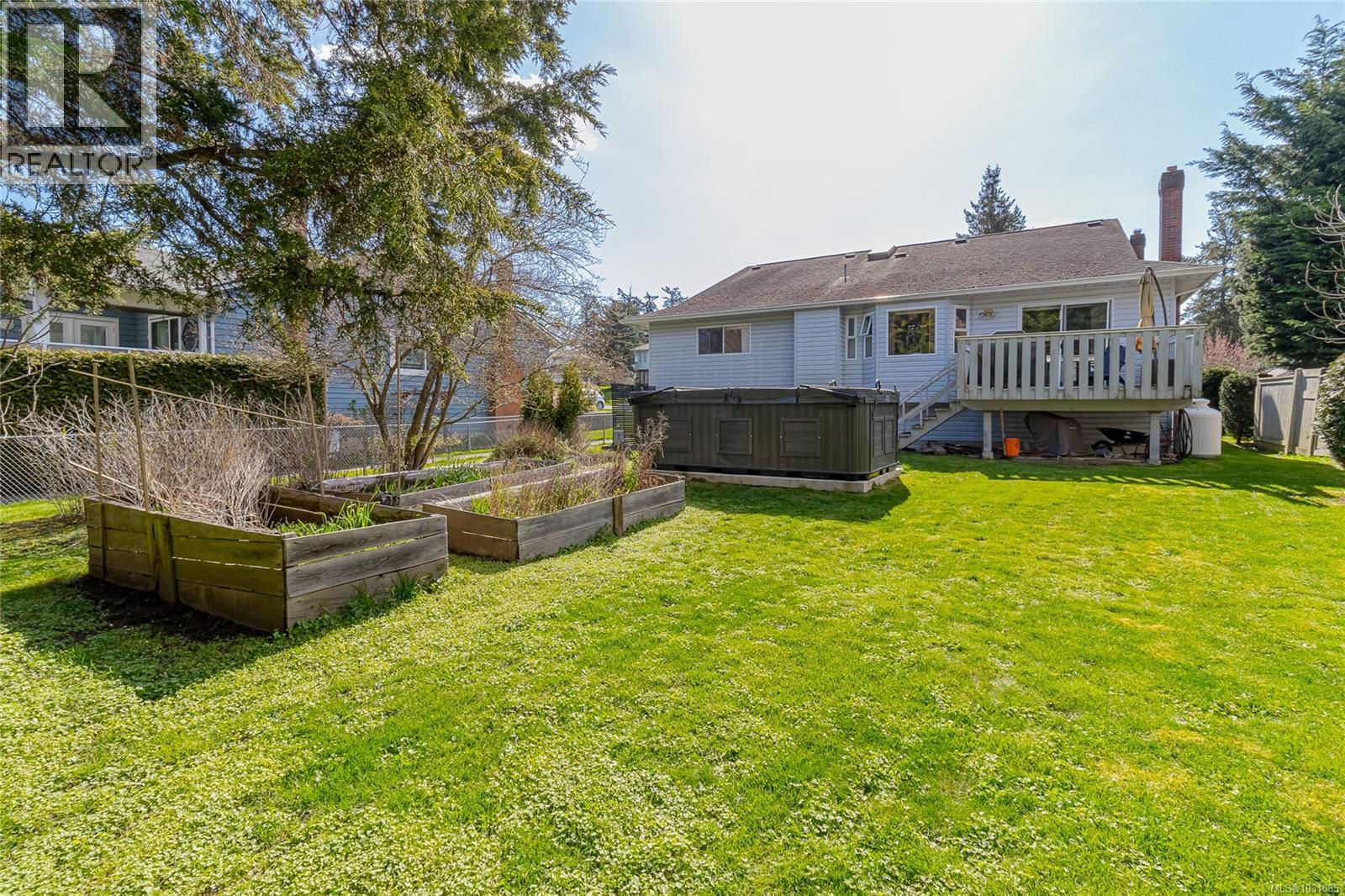994 Meadowview Pl - 27