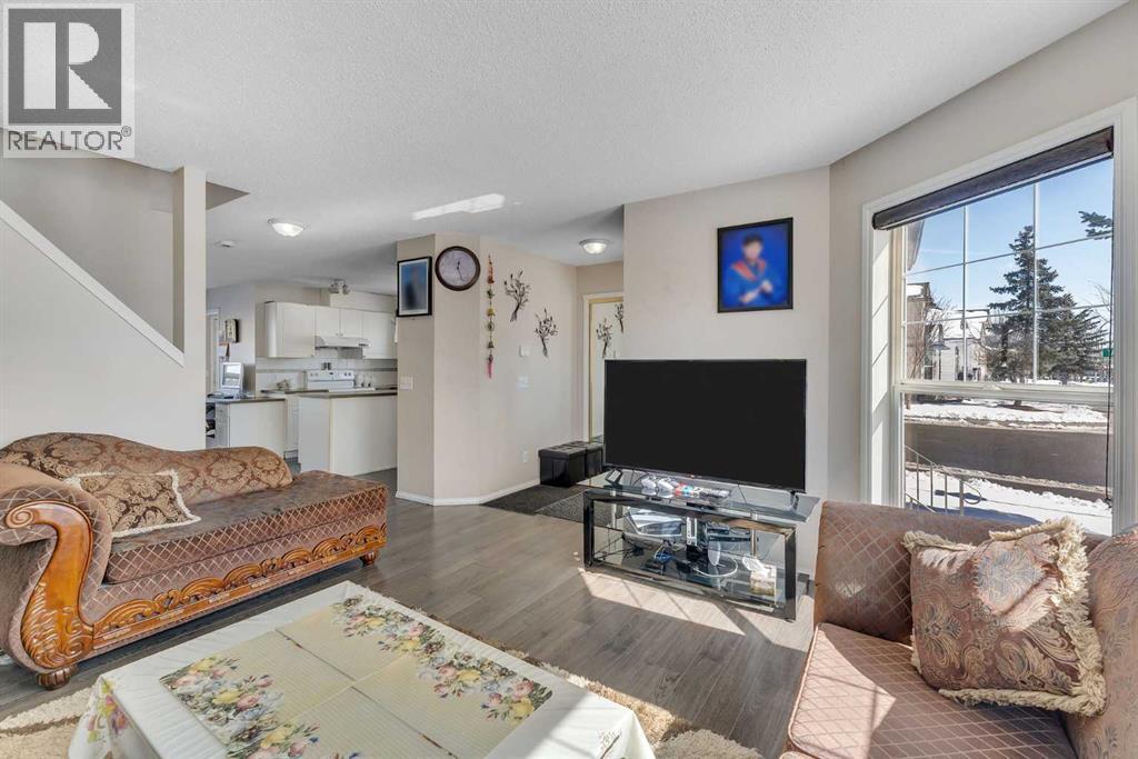 Single Family House for Sale in  Taradale Drive NE Taradale Calgary 