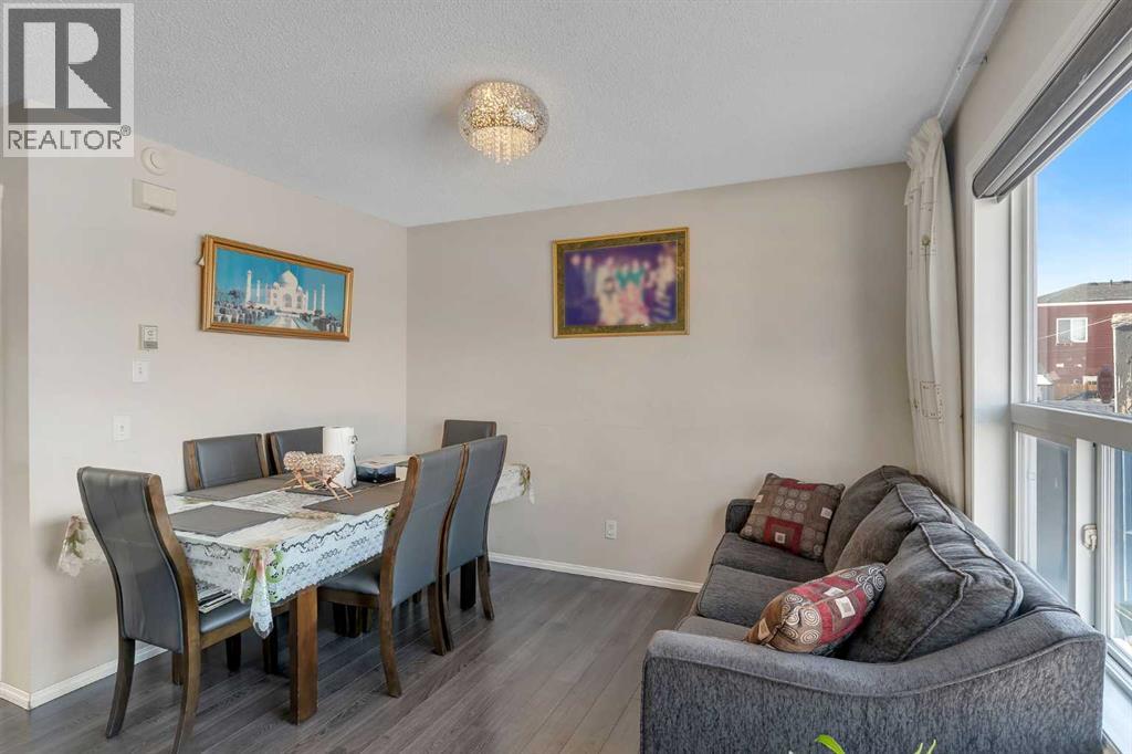 Single Family House for Sale in  Taradale Drive NE Taradale Calgary 