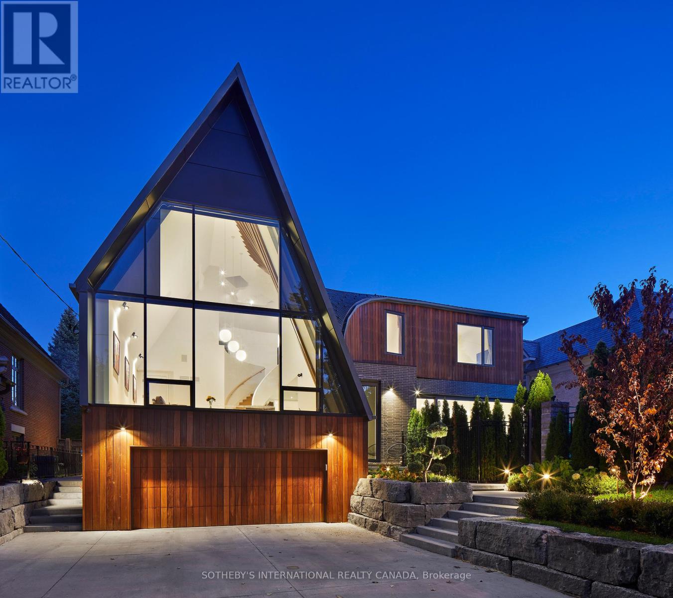 108 STRATFORD CRESCENT