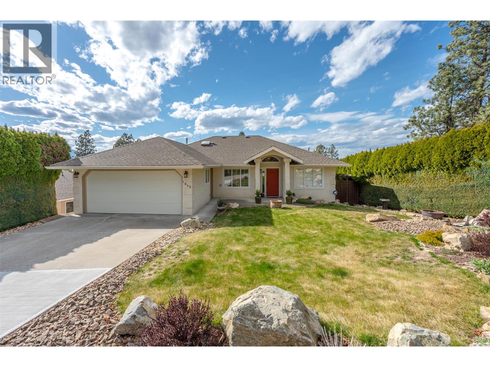  1645 Holden Road, Penticton