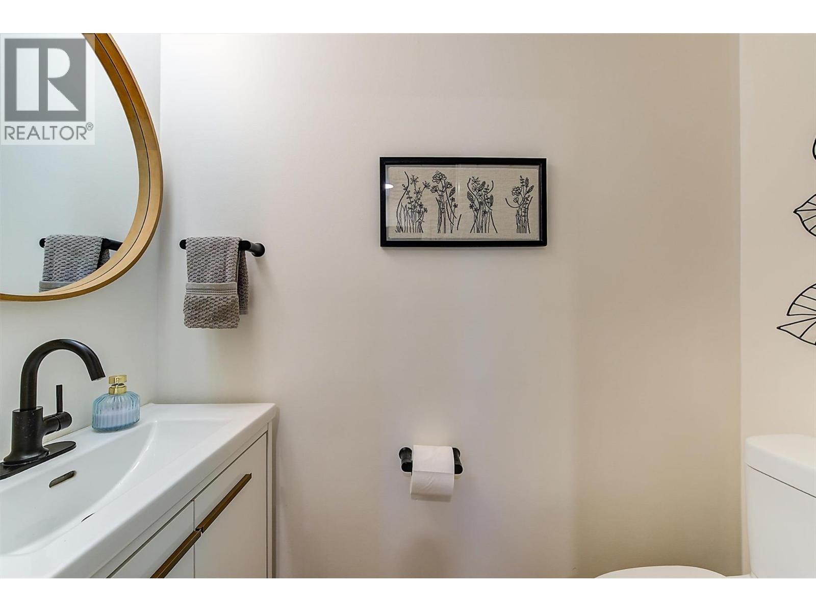 985 Manhattan Drive, Kelowna