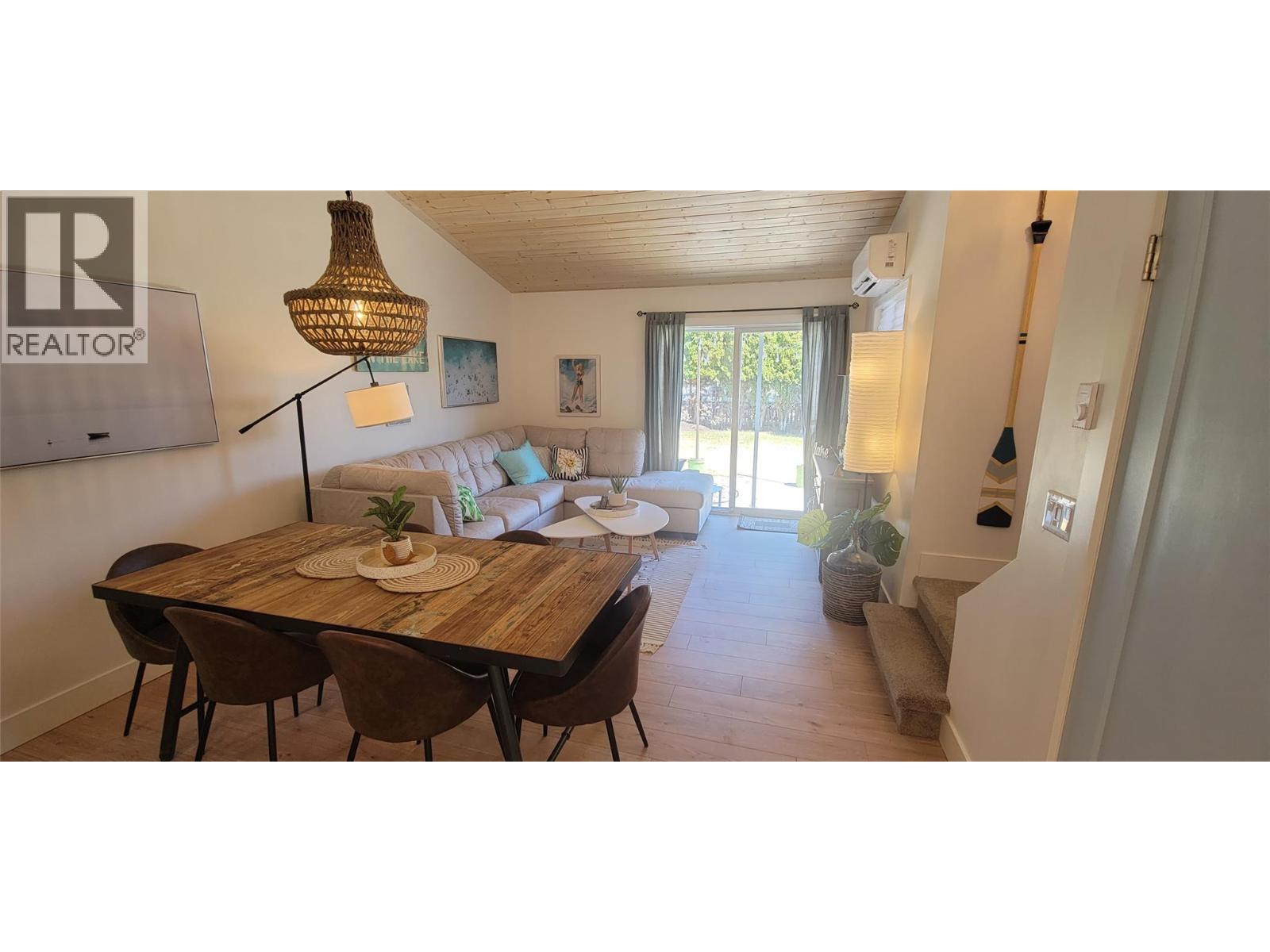 985 Manhattan Drive, Kelowna