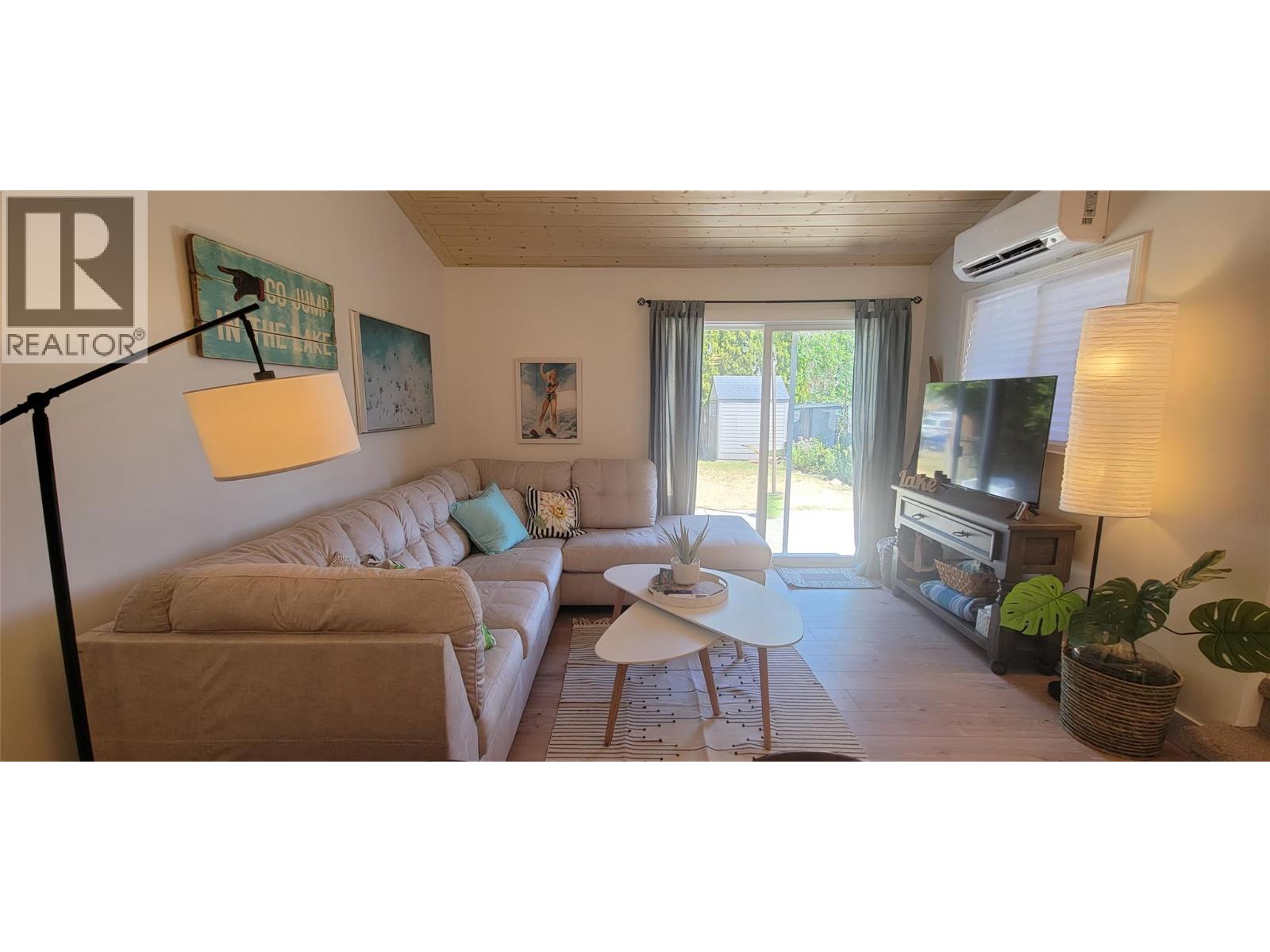 985 Manhattan Drive, Kelowna