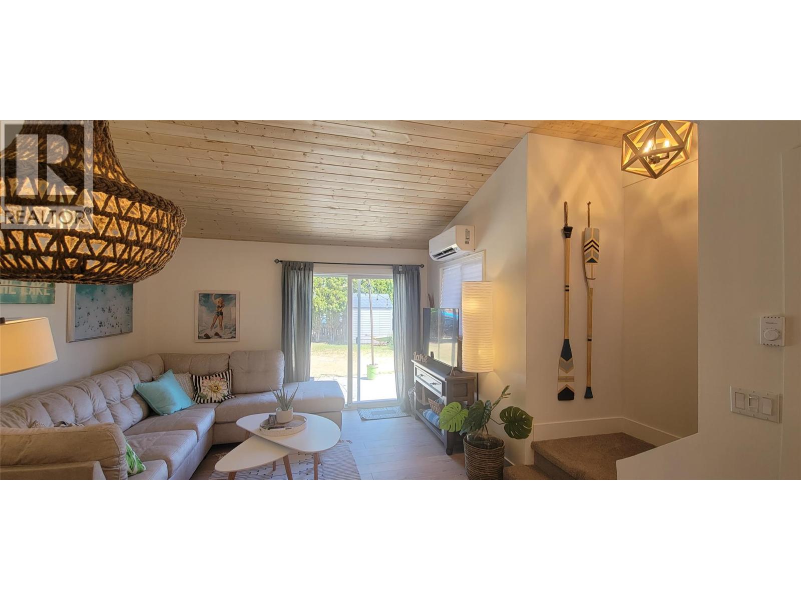 985 Manhattan Drive, Kelowna