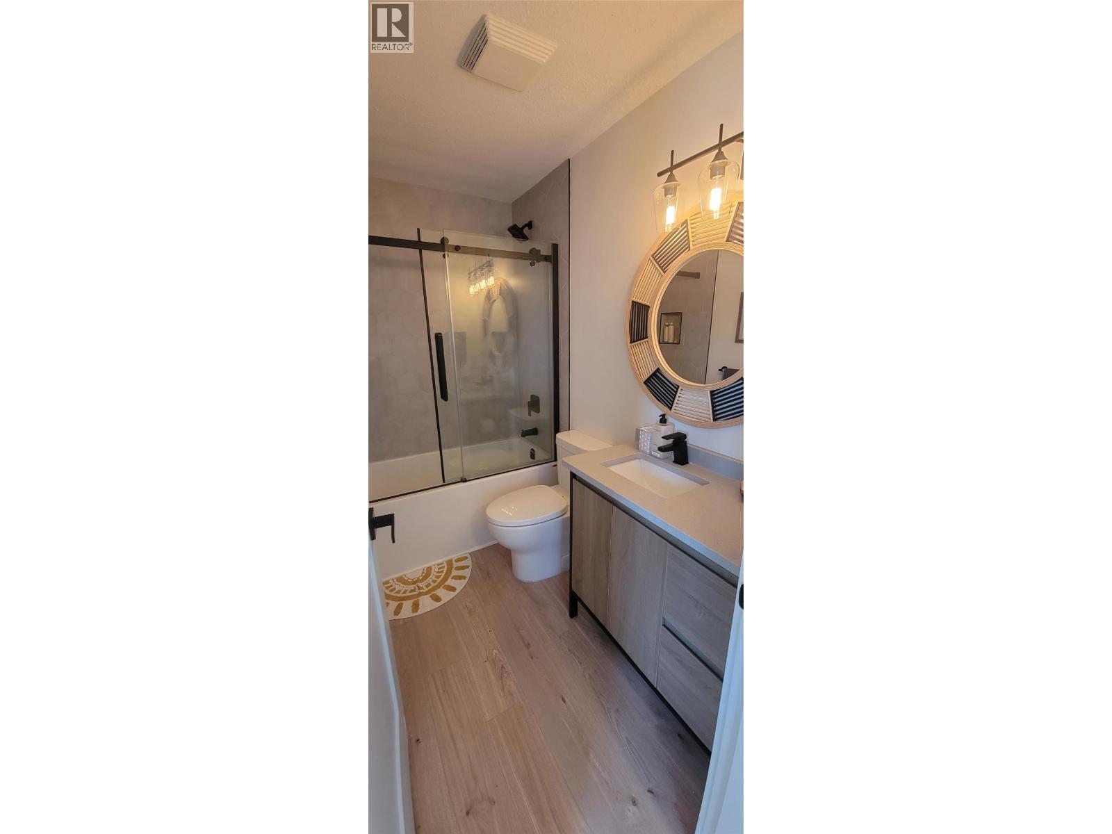 985 Manhattan Drive, Kelowna