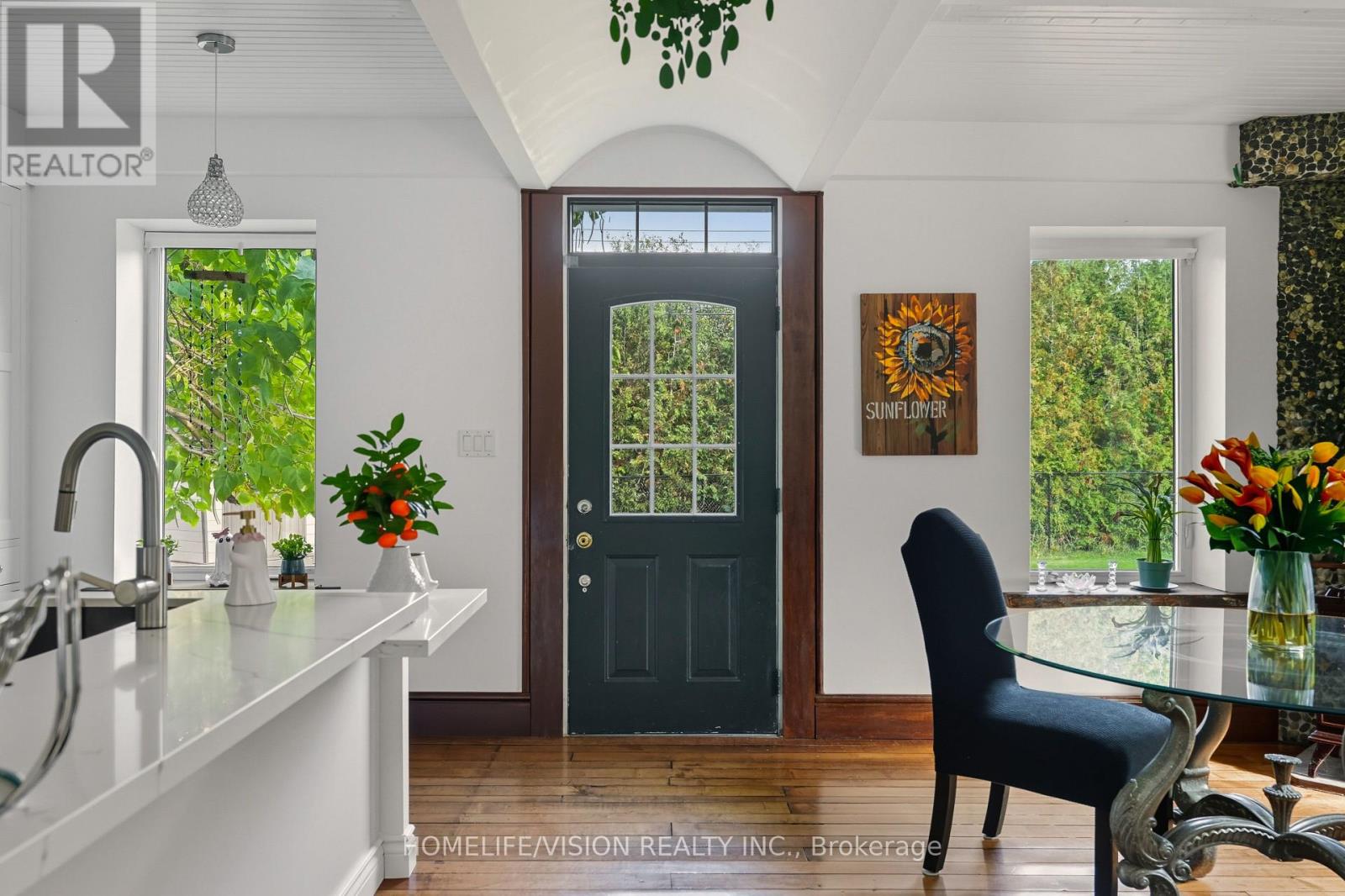 65 BOLSTER LANE - 11
