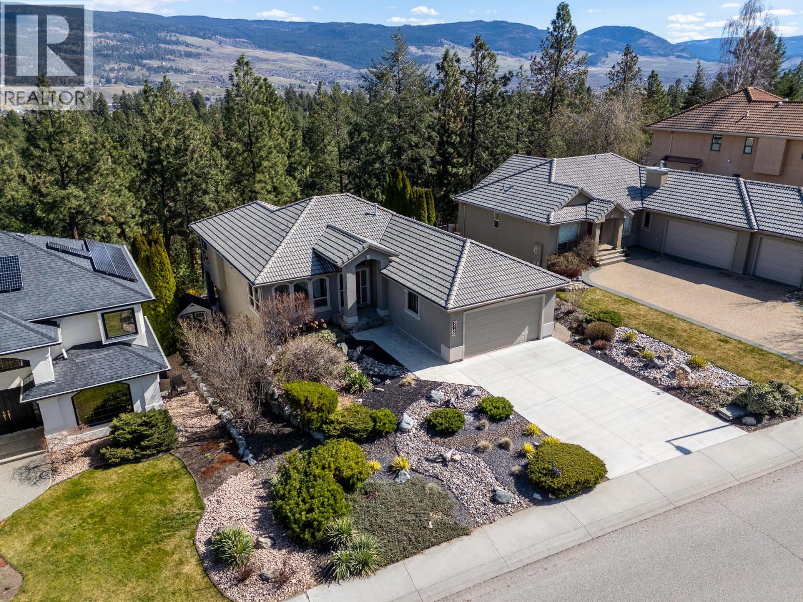 2149 Capistrano Drive - 1
