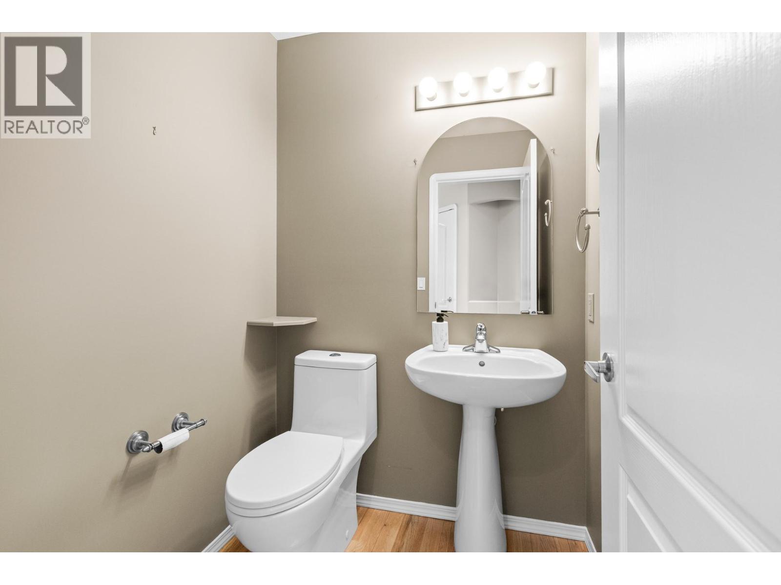 2149 Capistrano Drive - 32