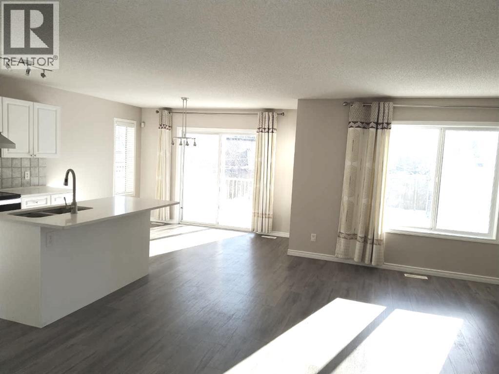 Single Family House for Sale in  Somerside Crescent SW Somerset Calgary 