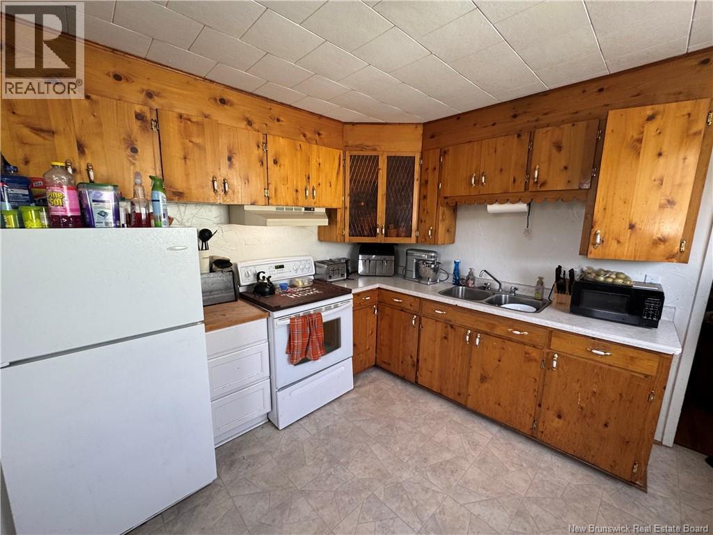 55-57 BROADWAY AVENUE - 12