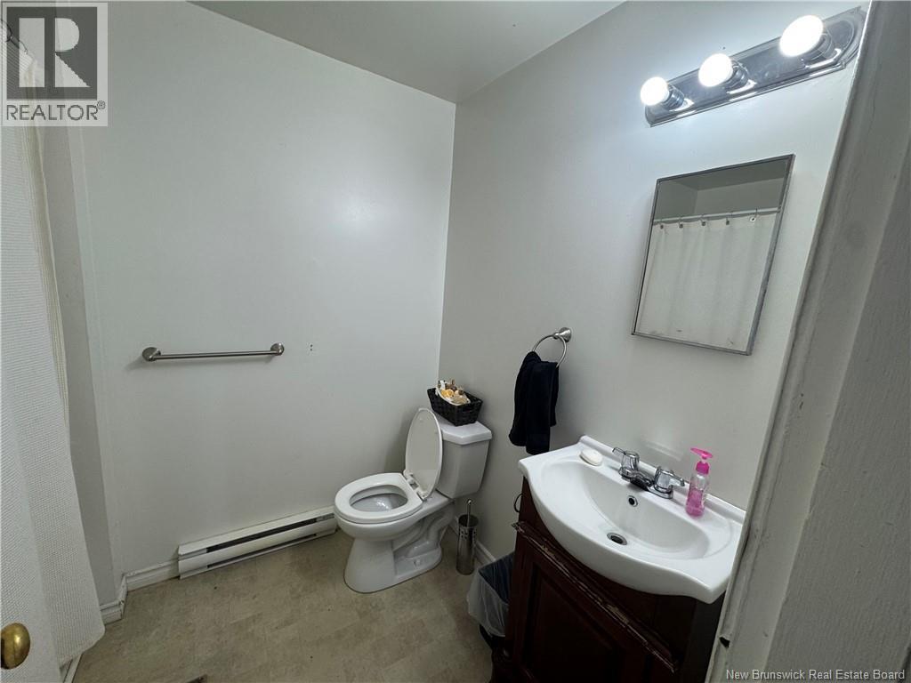 55-57 BROADWAY AVENUE - 18