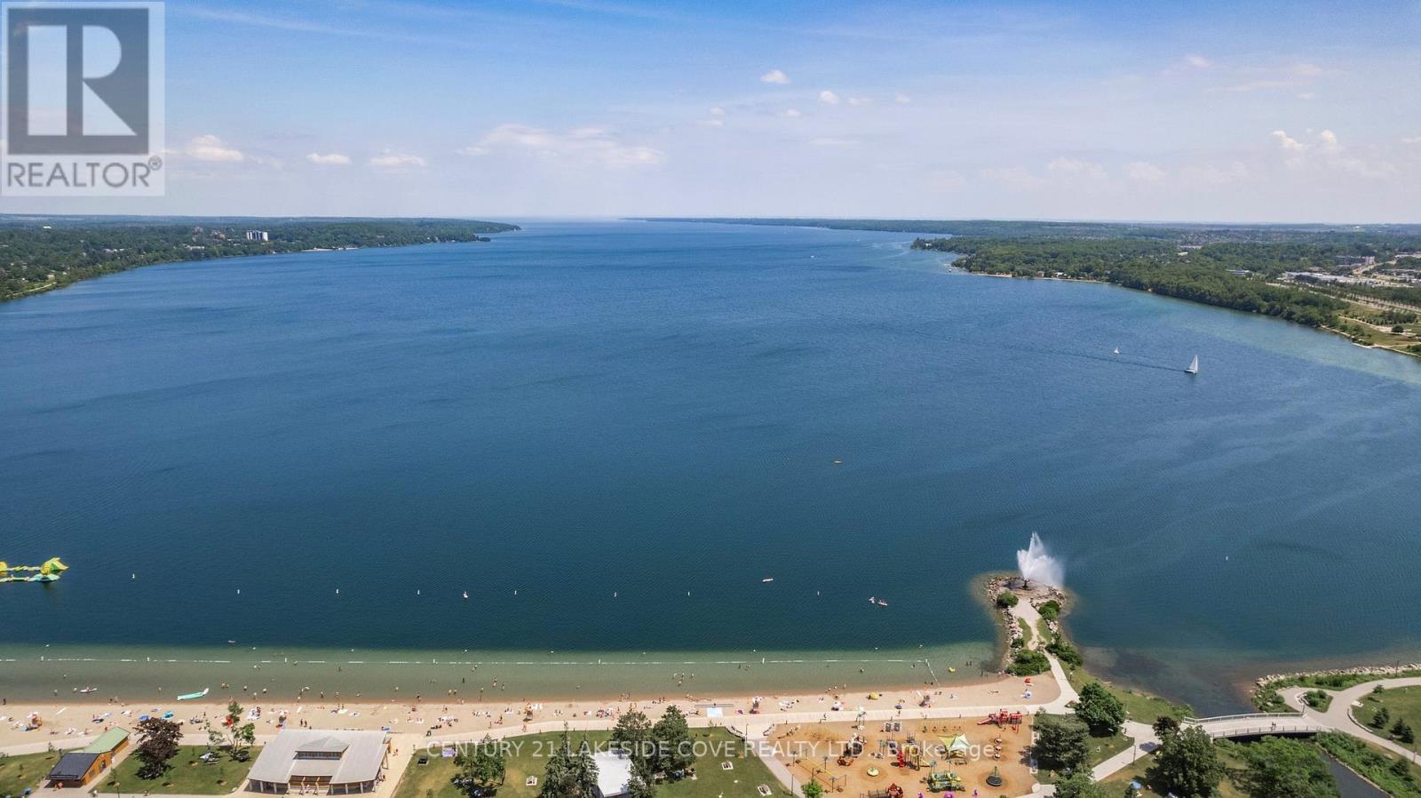 711 - 75 ELLEN STREET S