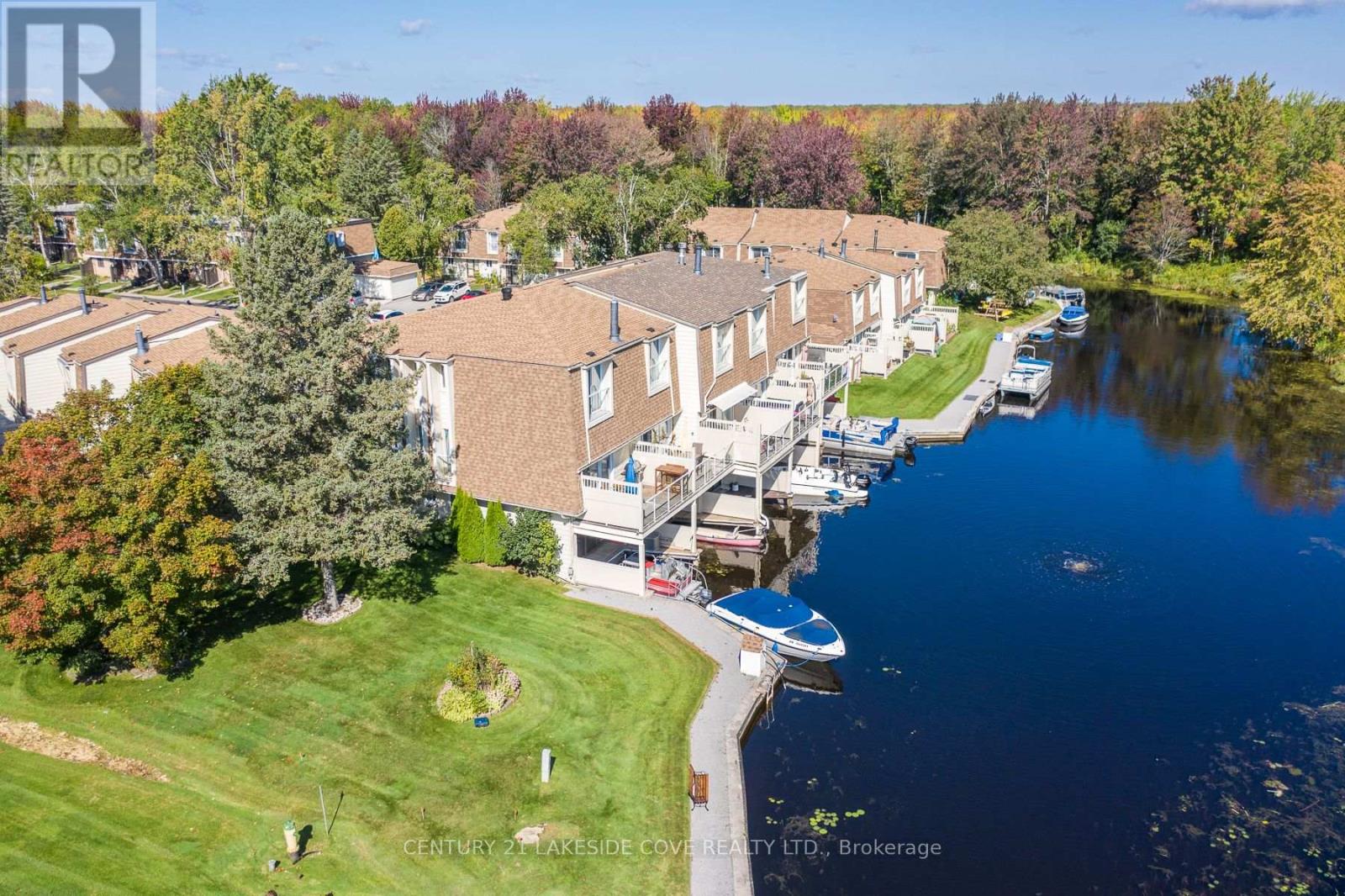 3-Story Complex - Harbour Village