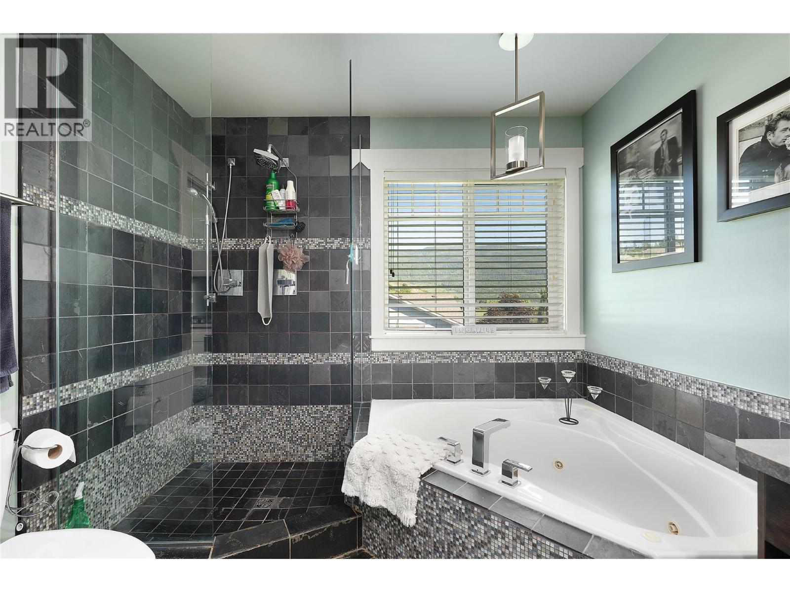 4537 Lansdowne Road - 23