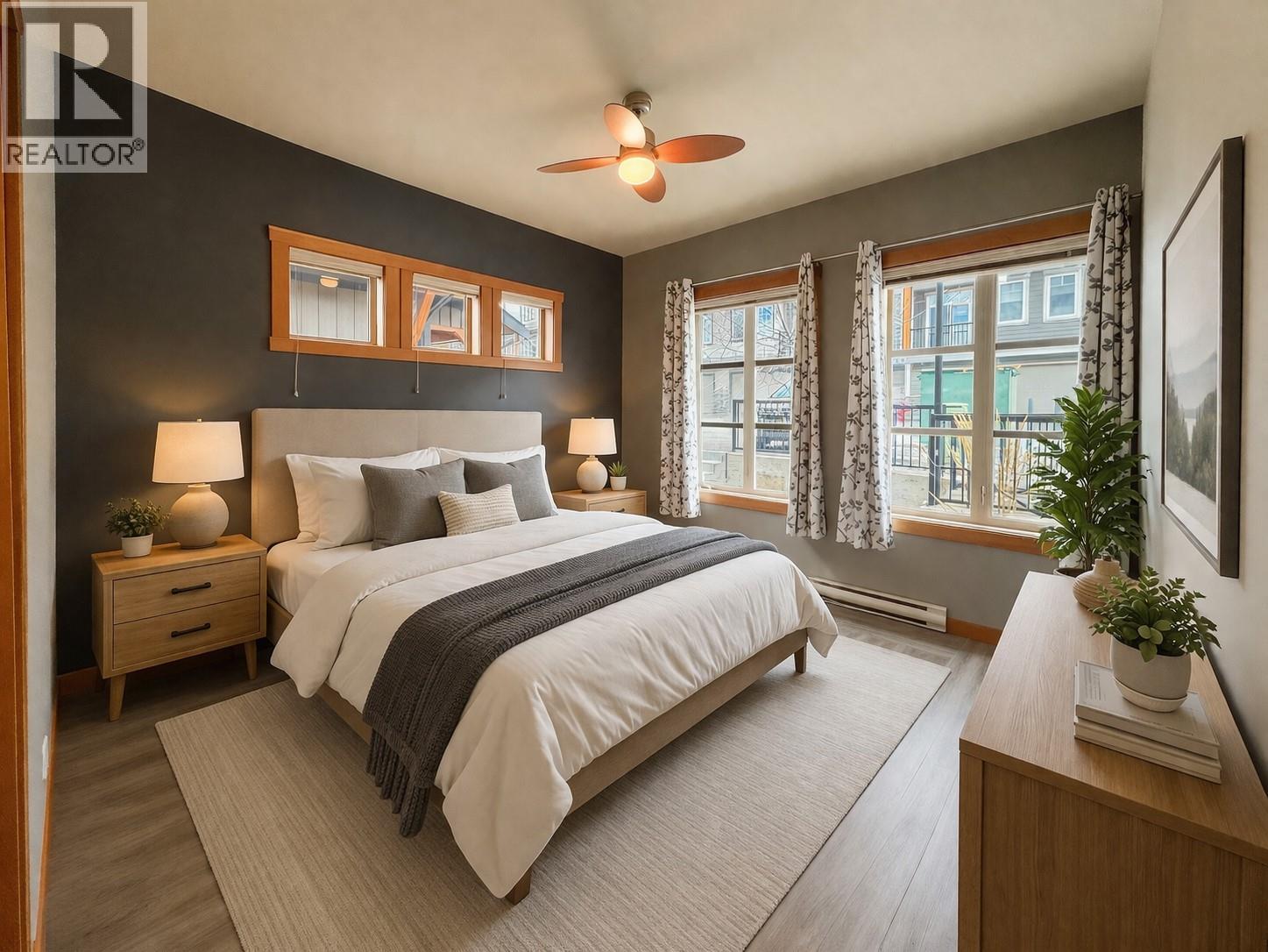 901 7TH Avenue Unit# 207, Invermere