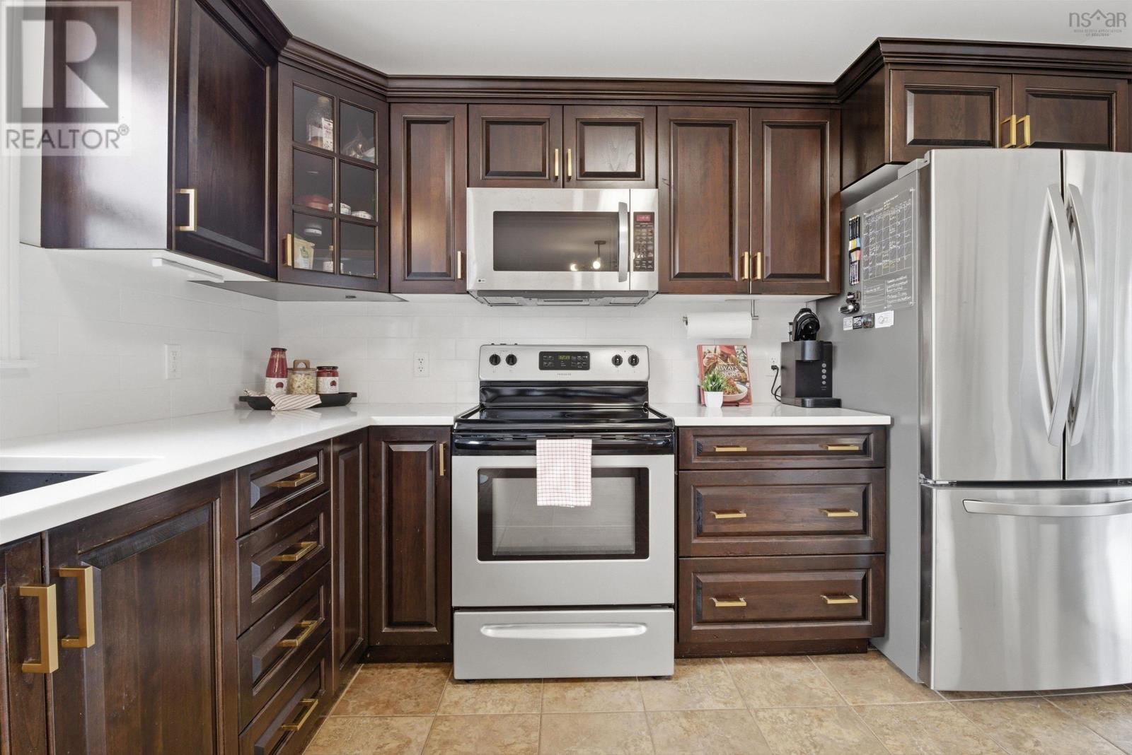 Property 43 of 48 of 30 Choice Drive