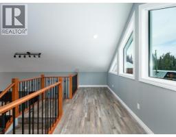 3pc Bathroom - 348 Dusty Trail, Whitehorse North, YT Y1A6N4 Photo 6