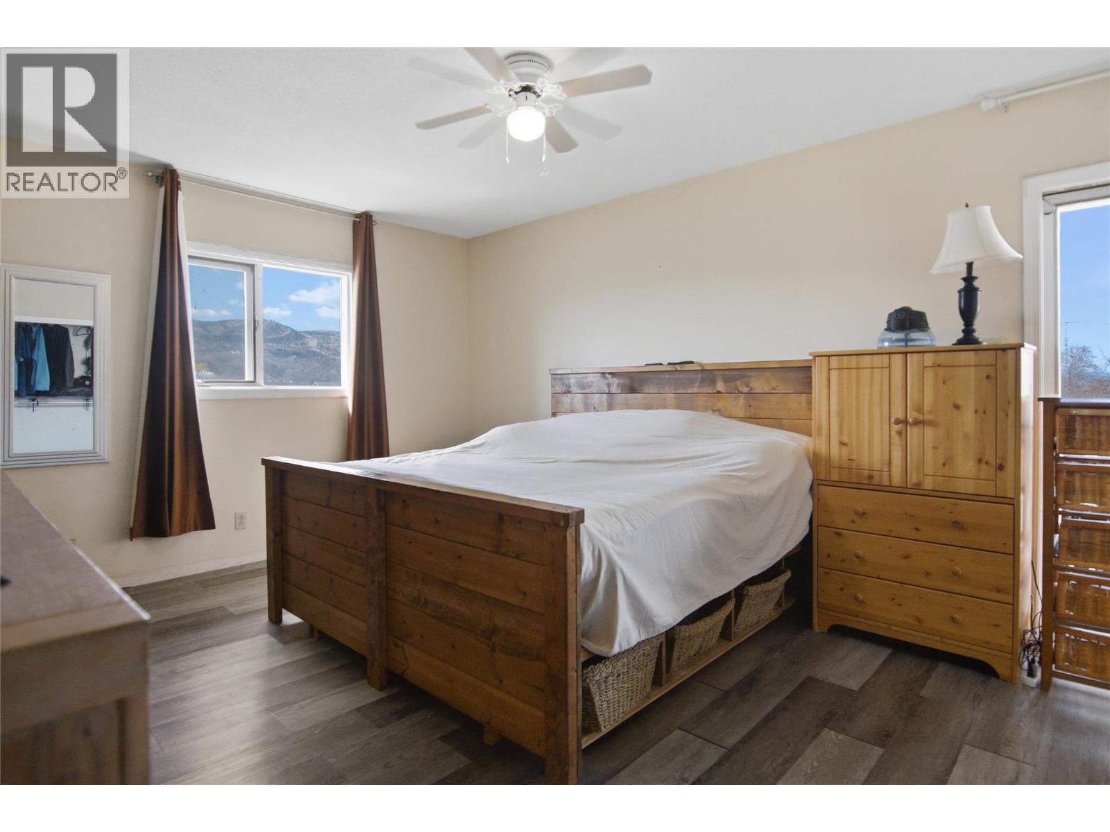 1178 BENTLEY PLACE - 31