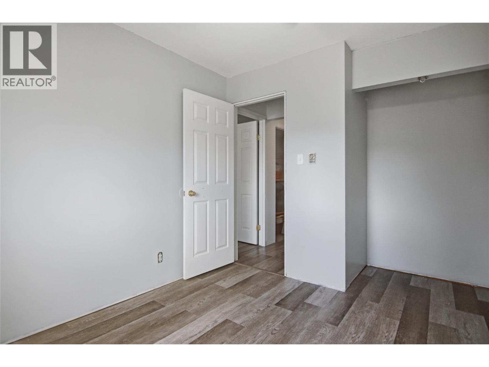 1178 BENTLEY PLACE - 28