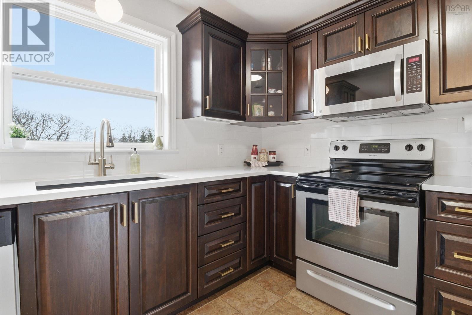 Property 19 of 48 of 30 Choice Drive