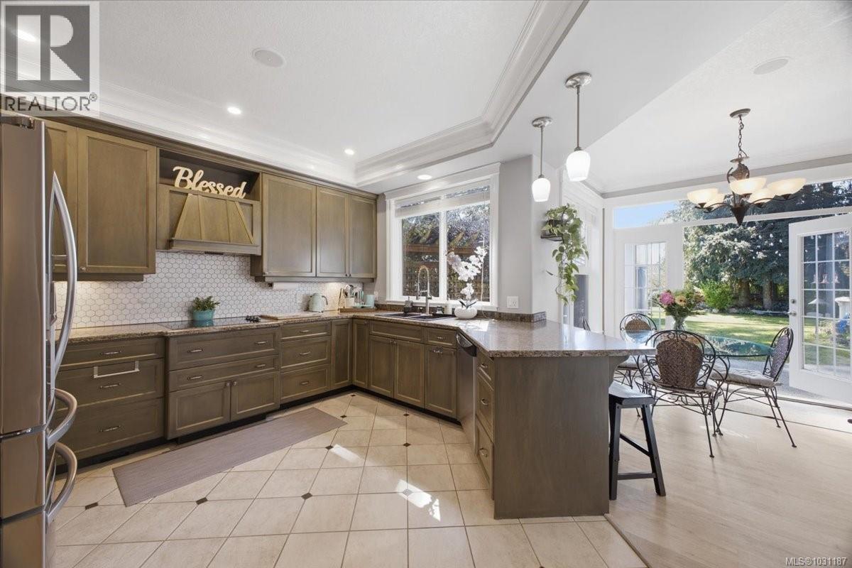 1971 Woodridge Rd, Nanaimo