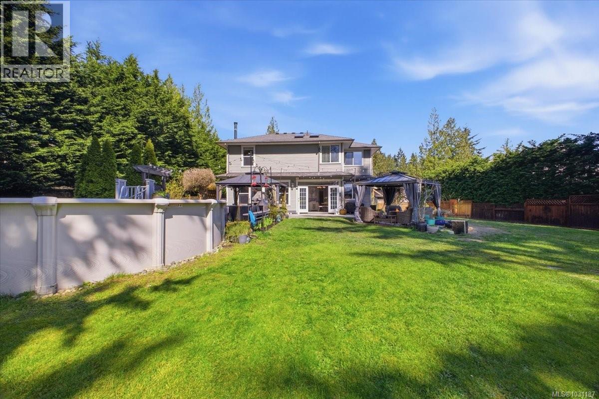 1971 Woodridge Rd, Nanaimo