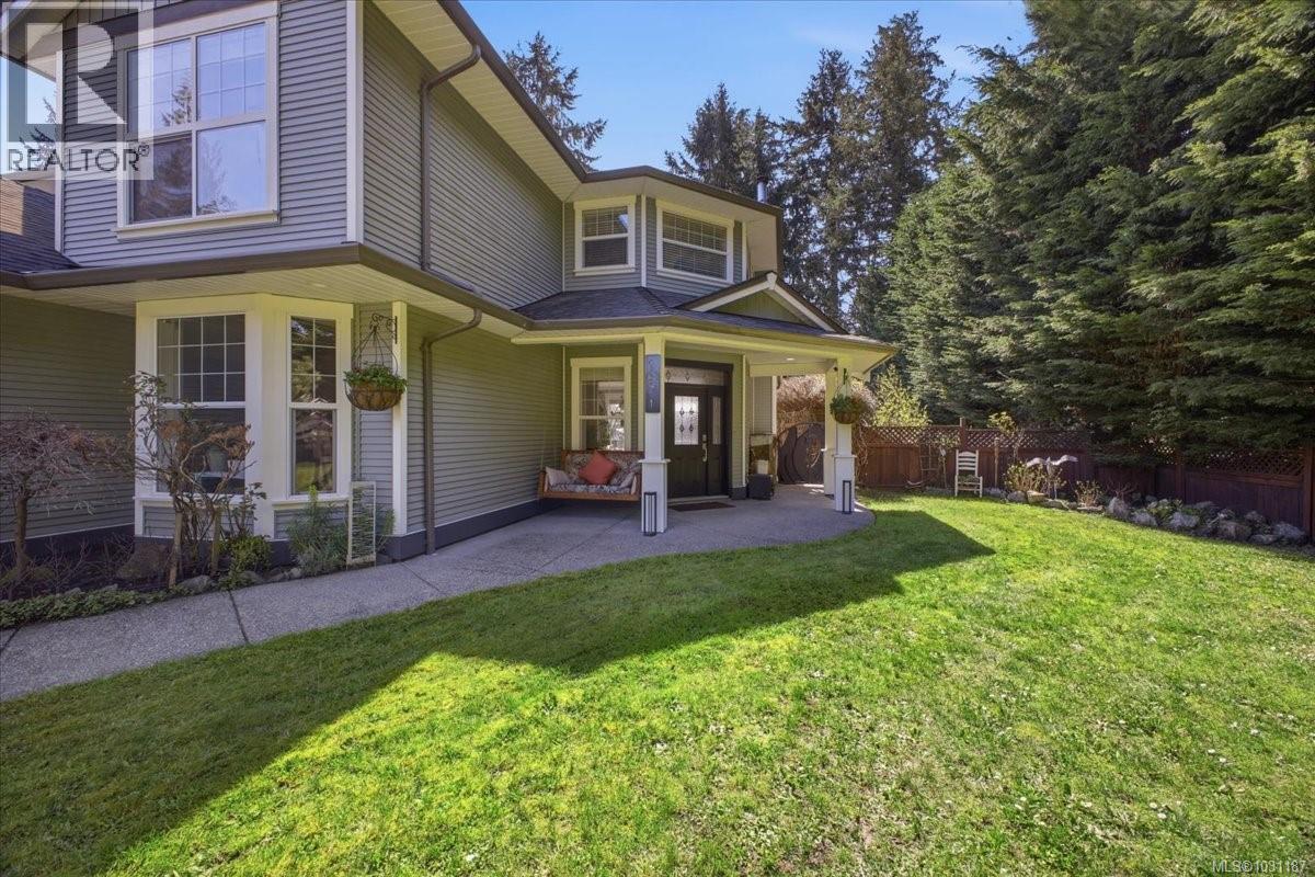 1971 Woodridge Rd, Nanaimo