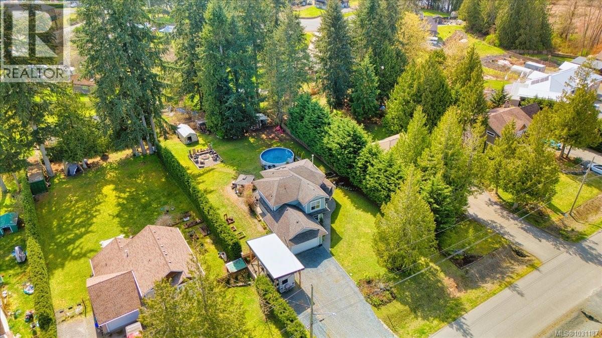 1971 Woodridge Rd, Nanaimo