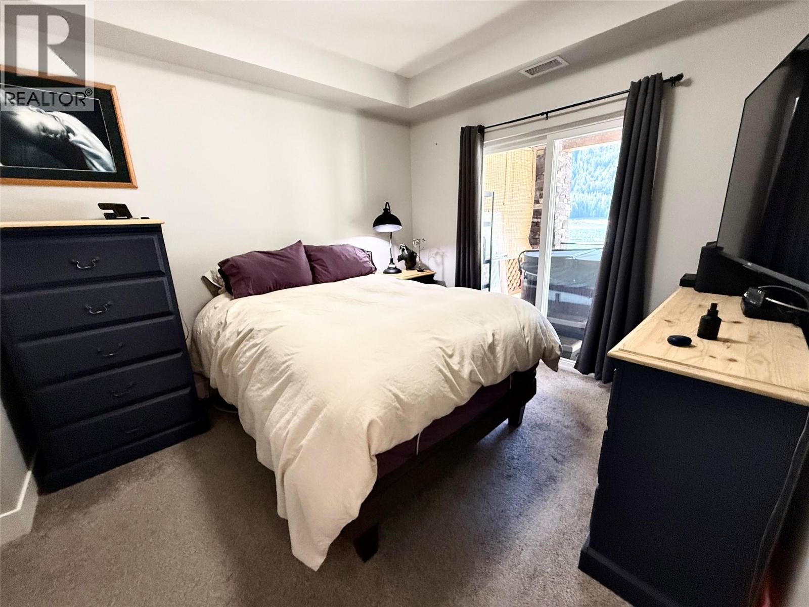 5570 Broadwater Road Unit# 109, Castlegar