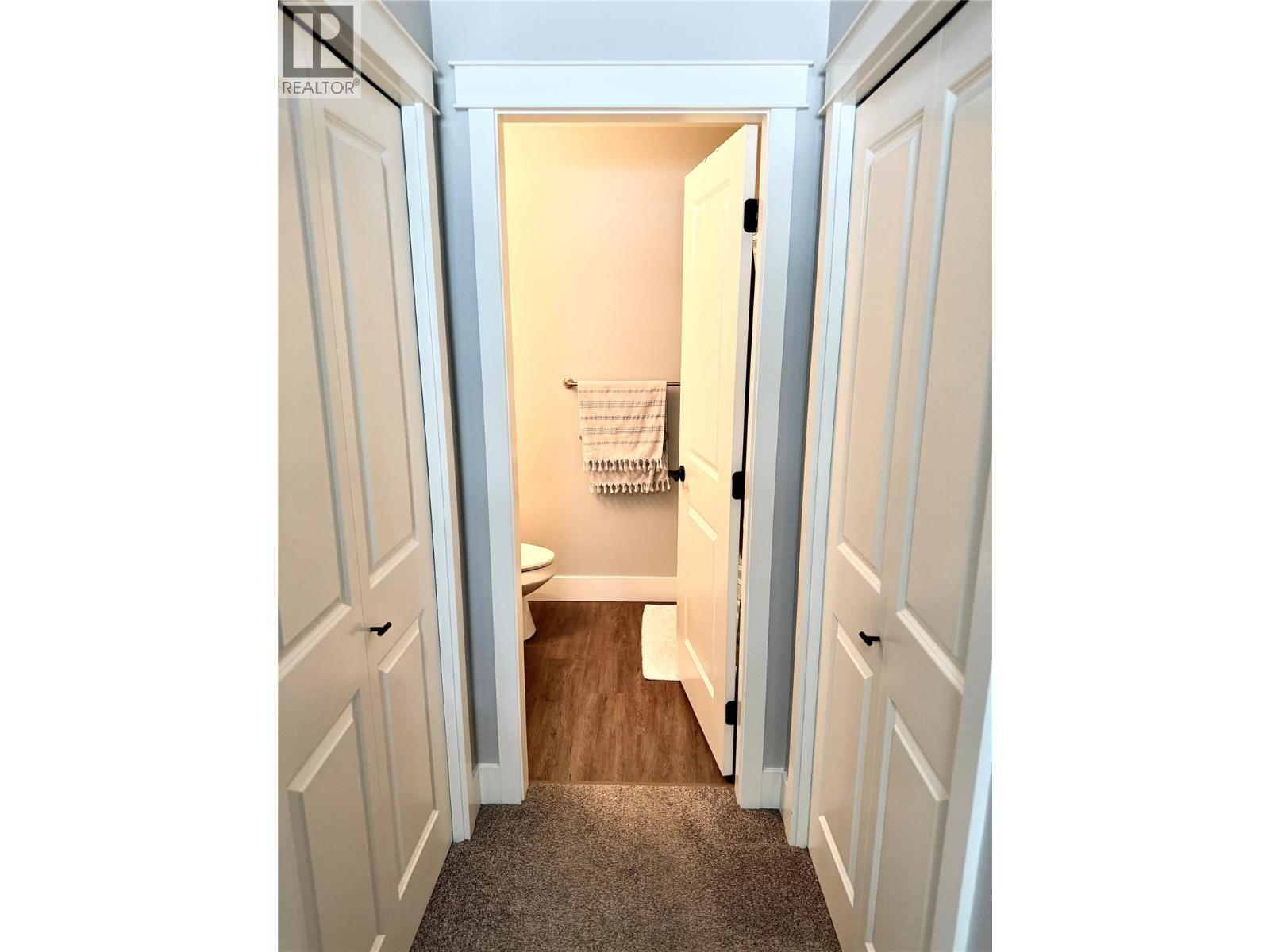 5570 Broadwater Road Unit# 109, Castlegar