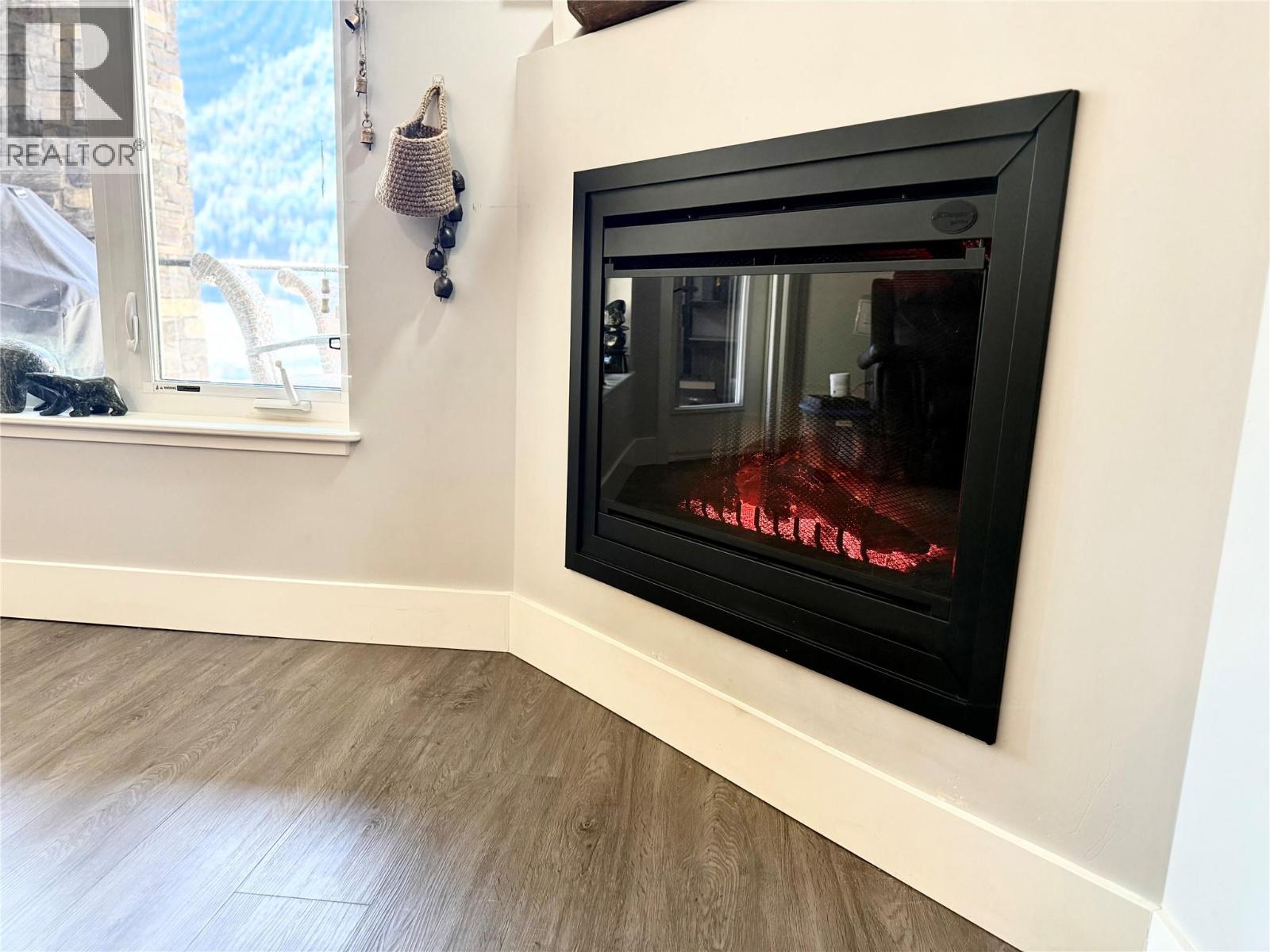 5570 Broadwater Road Unit# 109, Castlegar