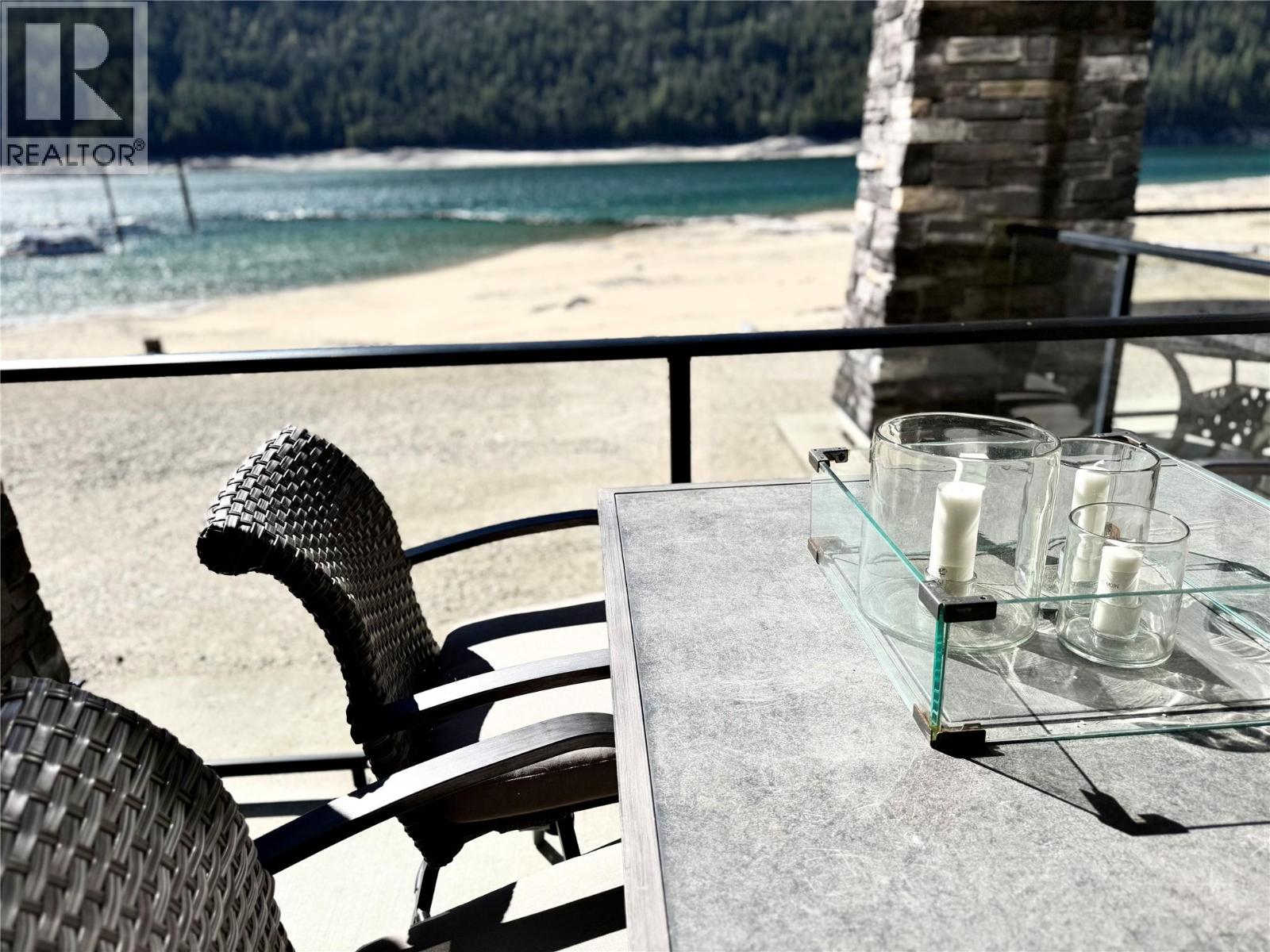 5570 Broadwater Road Unit# 109, Castlegar