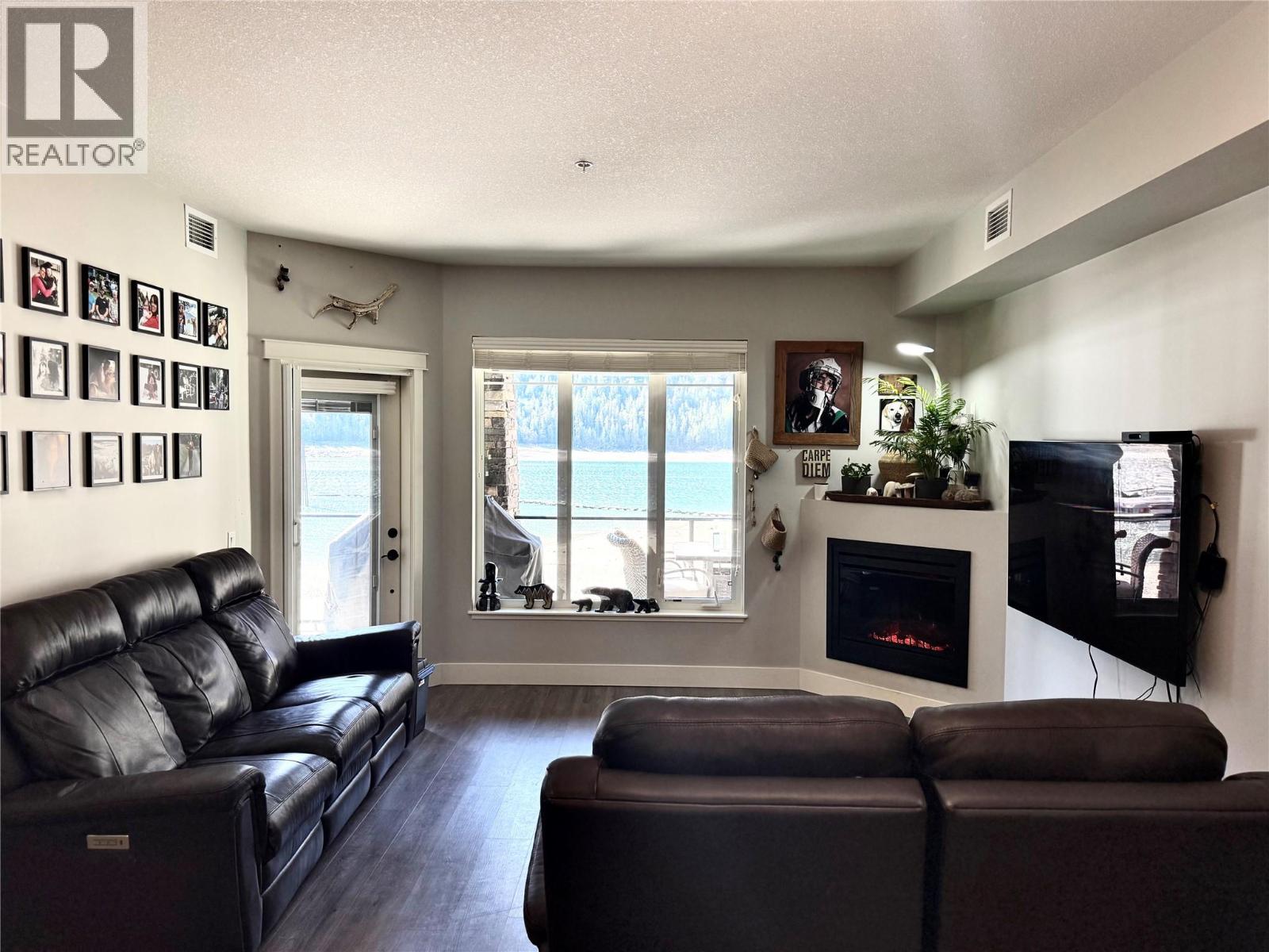 5570 Broadwater Road Unit# 109, Castlegar